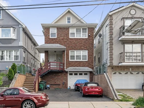 714 Myrtle St, Elizabeth City, NJ 07202