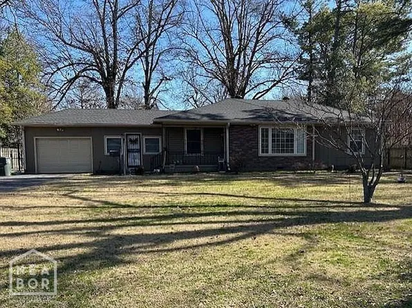 1416 N 6th St, Blytheville, AR 72315