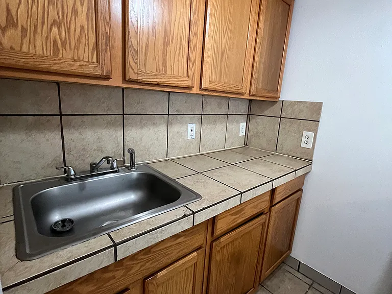 105 Front St S #4 — Photo 12