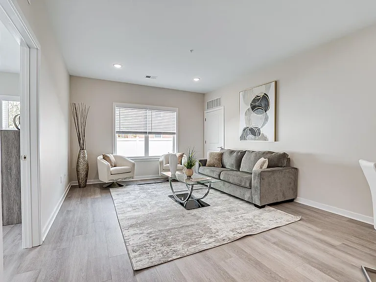 292 Central Ave — Photo 10