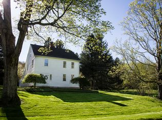 547 Flanders Rd, Woodbury, CT 06798