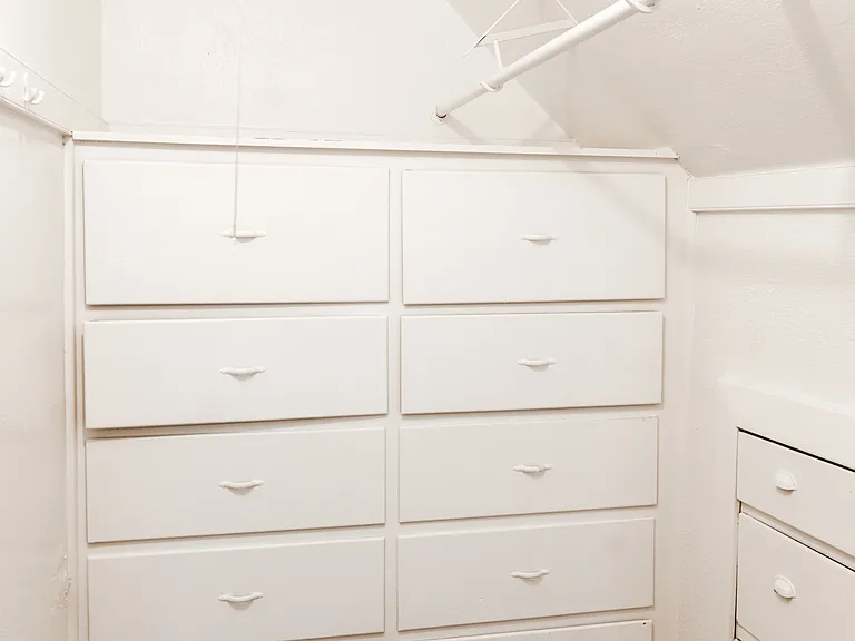 2440 E Willamette Ave #1 — Photo 4