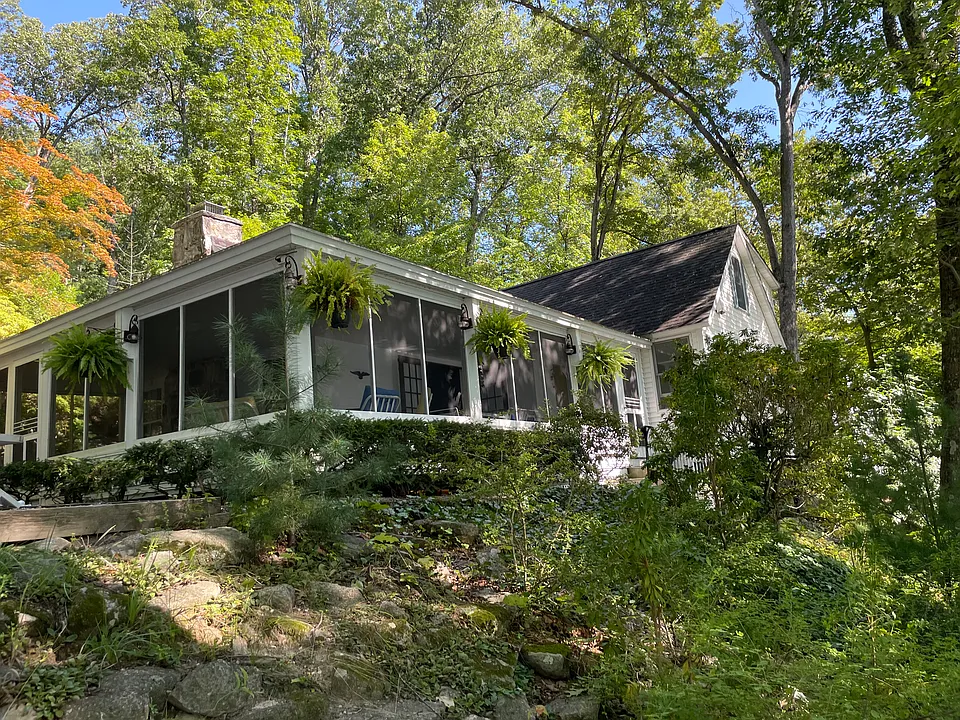 42 Forty Acre Mountain Rd