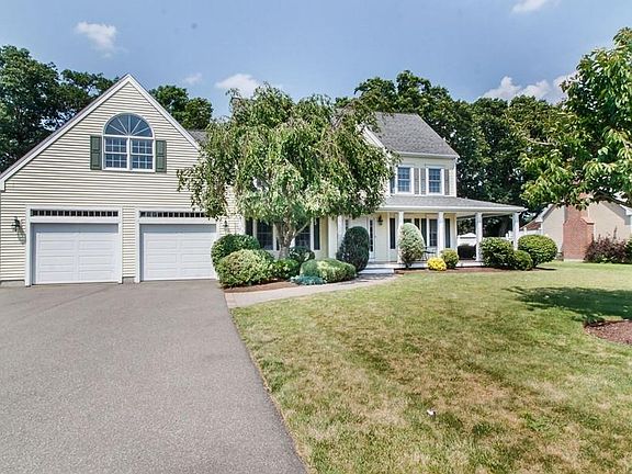 2nd image of 31 Messina Woods Dr