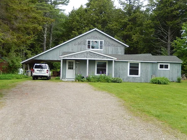 15 Tufts Road, Belfast, ME 04915