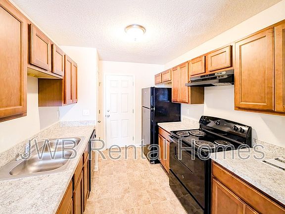 2nd image of 8727 Osteen St