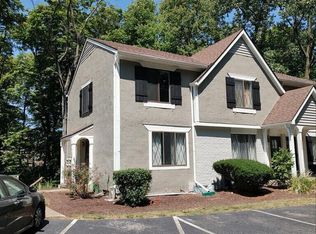 3038 Cooper Bluff Dr, Columbus, OH 43231