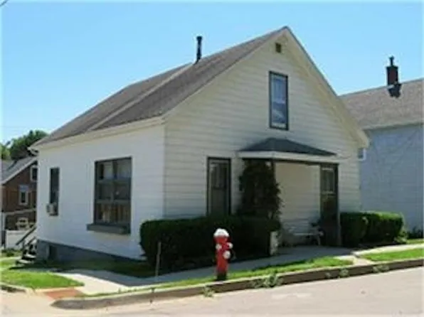 2536 Queen St, Dubuque, IA 52001