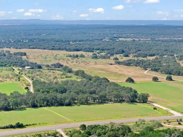 1019 FM 3509 Hoover Valley Road, Burnet, TX 78611