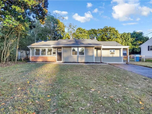 772 Meade Ln, Virginia Beach, VA 23455