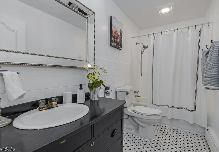 4 Hillcrest Ave — Photo 14