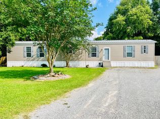124 Celestial Ln, Youngsville, LA 70592