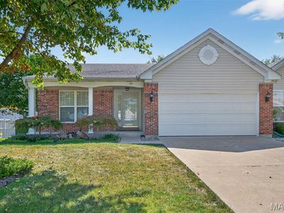 26 Hunting Manor Dr, Saint Charles, MO, 63303