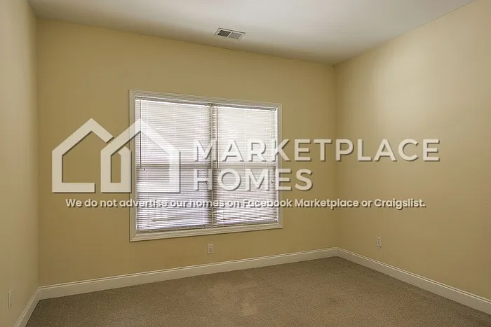 35 Greenbrook Ct — Photo 17