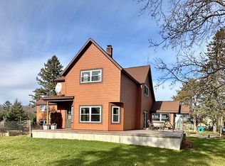 W3190 County Road 374, Carney, MI 49812