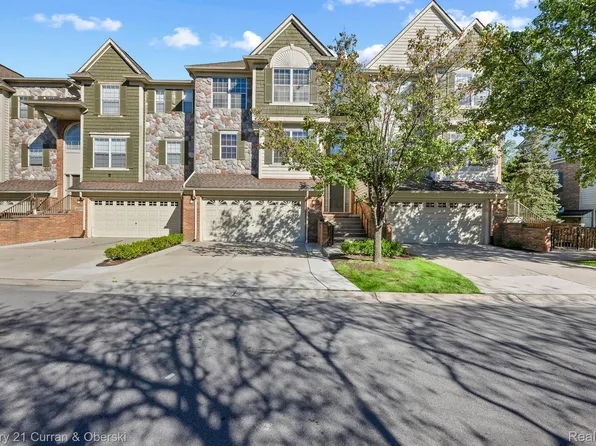 4844 Maddie Ln, Dearborn, MI 48126