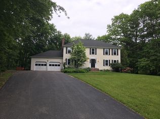 116 Crossbow Ln, North Andover, MA 01845