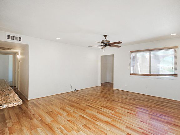 4th image of 3922 N 87th Pl