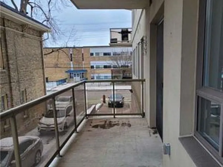 435 Colborne St #205 — Photo 14