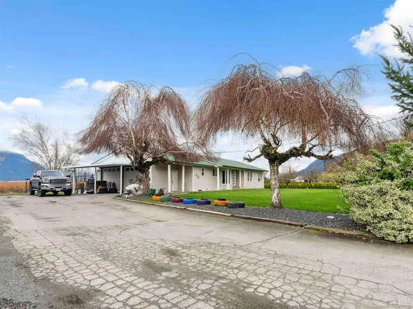 1885 Marion Rd, Abbotsford, BC V3G 2J5