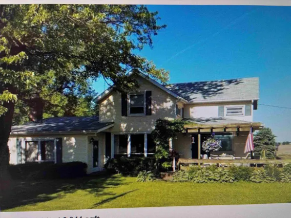 7846 N Waddams Grv, Lena, IL 61048