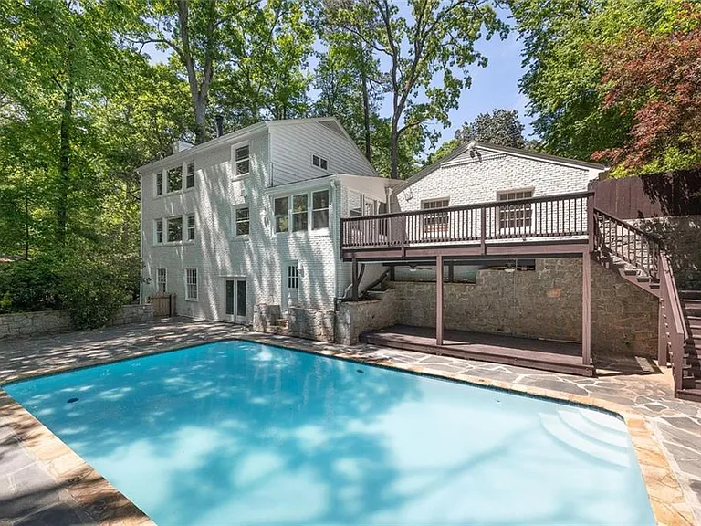 445 Forest Hills Dr — Photo 36
