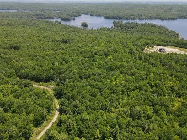 2 Gore Road, Gray, ME 04071