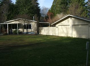 570 E Island Shores Rd, Shelton, WA 98584