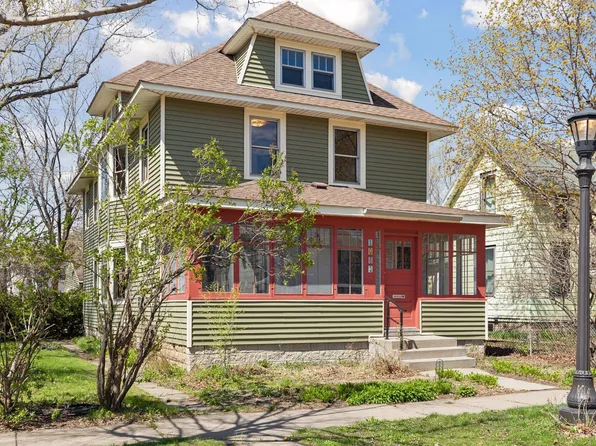 1063 Albemarle St, Saint Paul, MN 55117