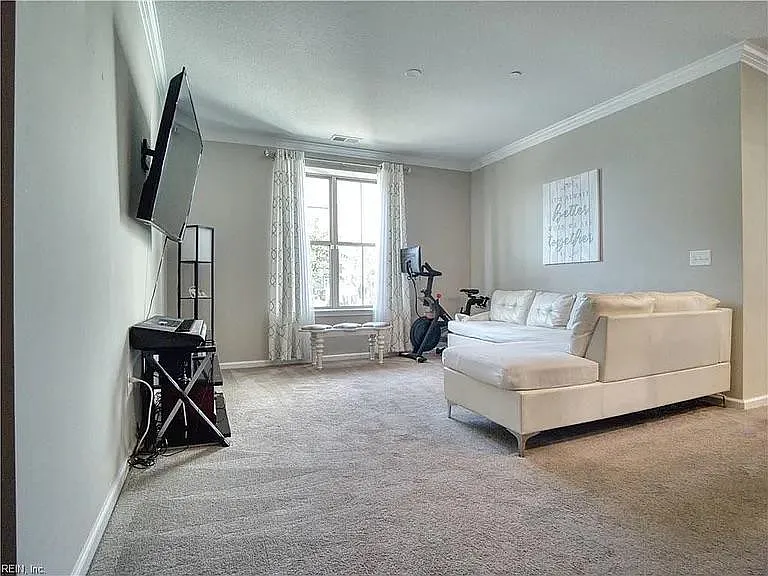 1401 Union Pacific Way — Photo 5