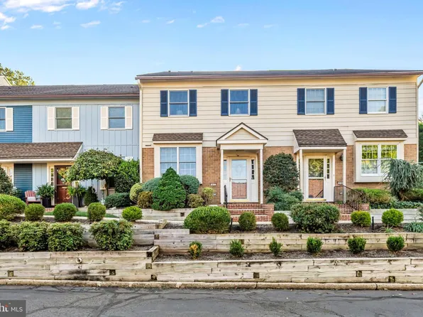 633 E Main St Unit B7, Moorestown, NJ 08057