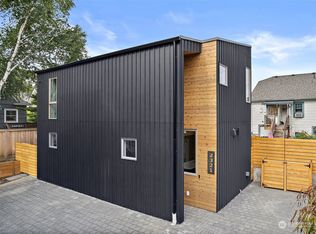 2321 Walnut Ave SW, Seattle, WA 98116