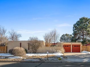 471 Grand Canyon Dr, White Rock, NM 87547