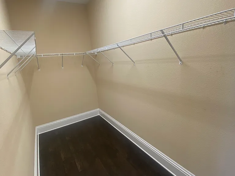 3916 N Ola Ave — Photo 15