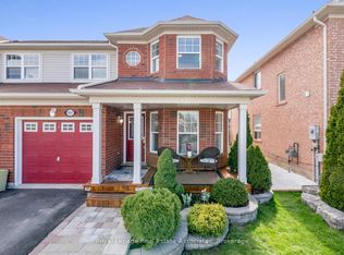 852 Luxton Dr, Milton, ON L9T 6Y3
