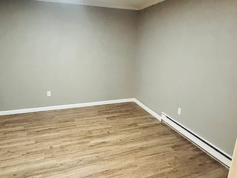 85 Green Meadow Ln #15 — Photo 5