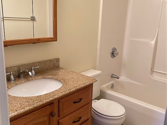 4th image of 6568 Applewhite Rd