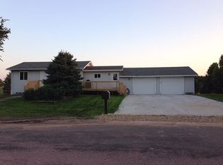 209 W 5th St, Spencer, SD 57374