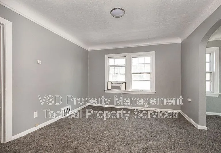 14717 Milverton Rd #UP — Photo 13