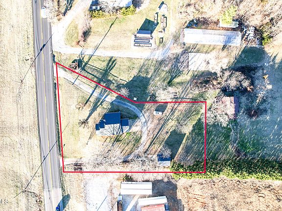 2nd image of 2741 Asheville Hwy