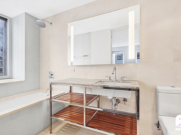 5th image of 70 W 45th St #33B