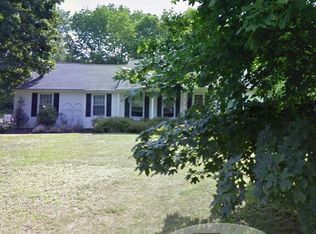 18 Scott Dr, Troy, NY 12180