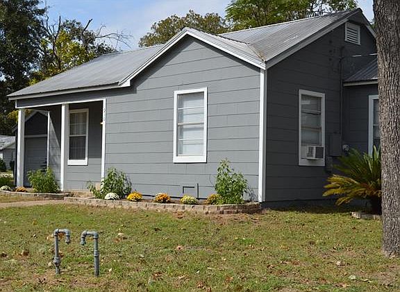 5th image of 910 W Bell Ave