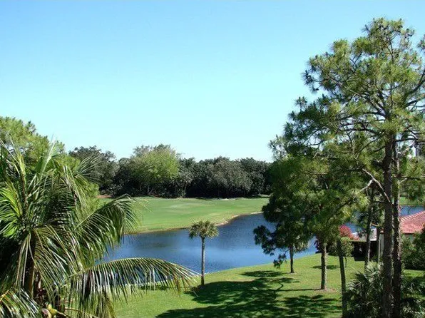 6360 Pelican Bay Blvd APT 102, Naples, FL 34108