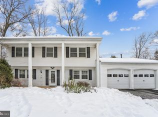 1720 Urby Dr, Crofton, MD 21114