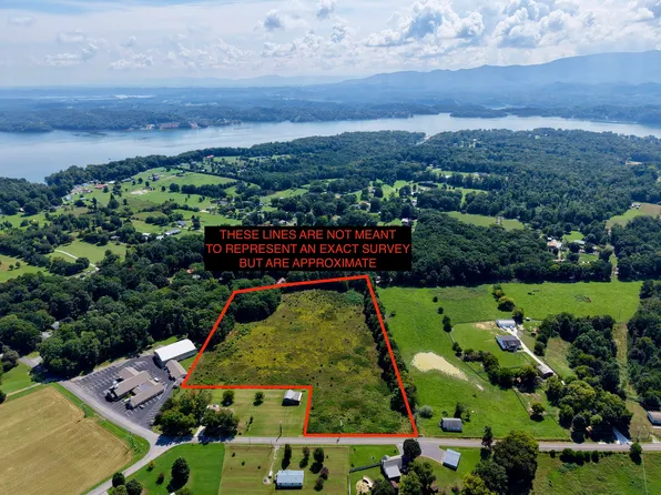 Flat Woods Rd, Dandridge, TN 37725