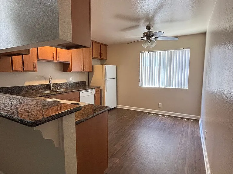 Adobe Falls Investors, LLC — Photo 28