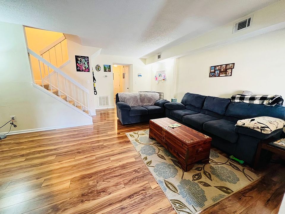 1st image of 733 Tilden Pl