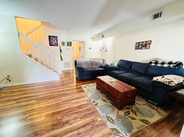733 Tilden Pl, Virginia Beach, VA 23454