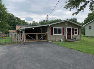 105 Castle Ave, Mount Orab, OH 45154